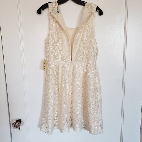 Forever 21 Cream Dress Lace cocktail NWT Size L - Picture 5 of 10